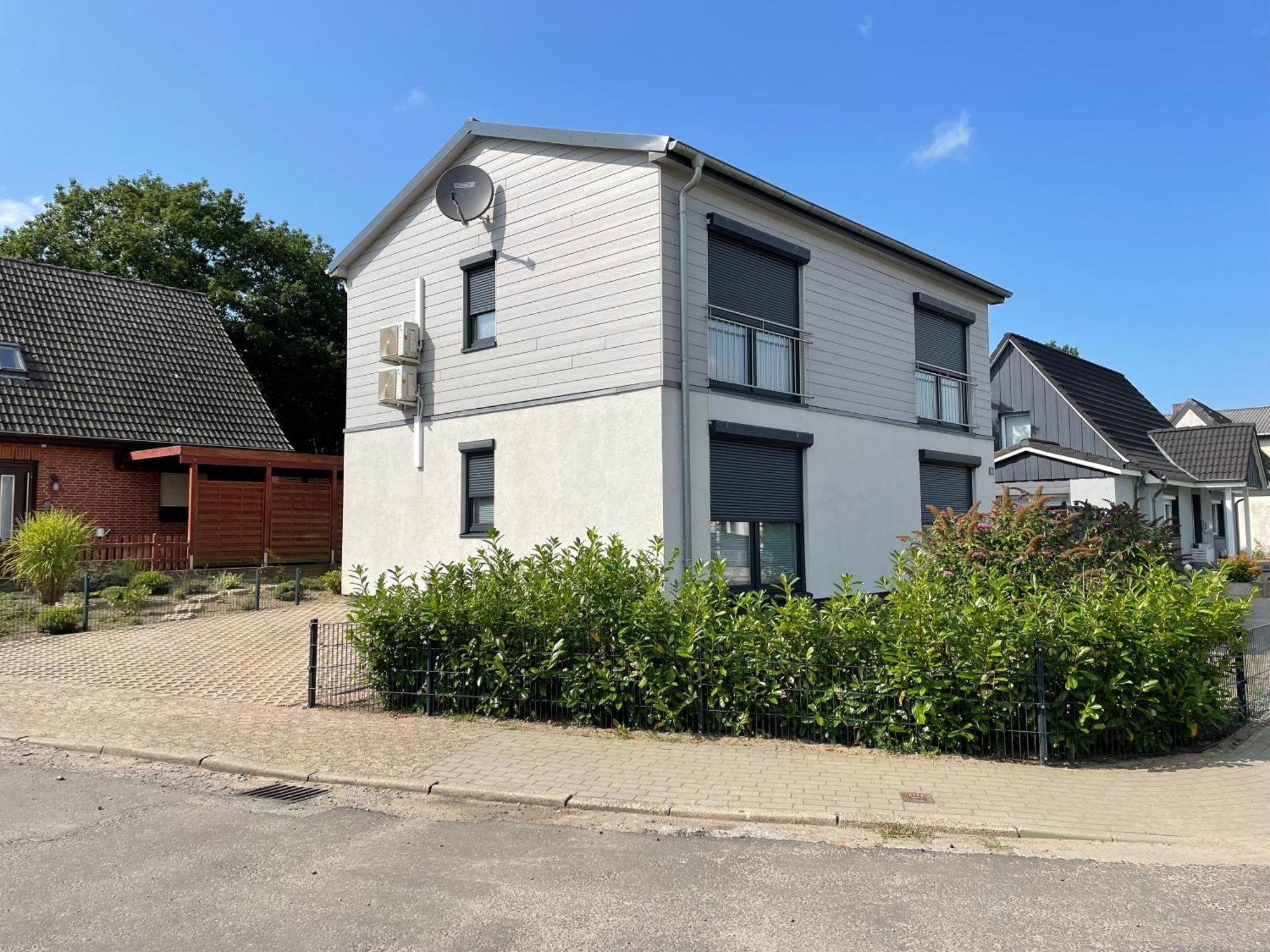 Haus Baaken Hotel Heide  Buitenkant foto